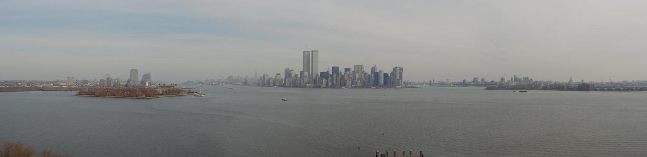 New York from Liberty Island<br>Location: <a href="https://www.google.com/maps/search/?api=1&query=40.68929,-74.04456" target="_new">Statue of Liberty</a>
